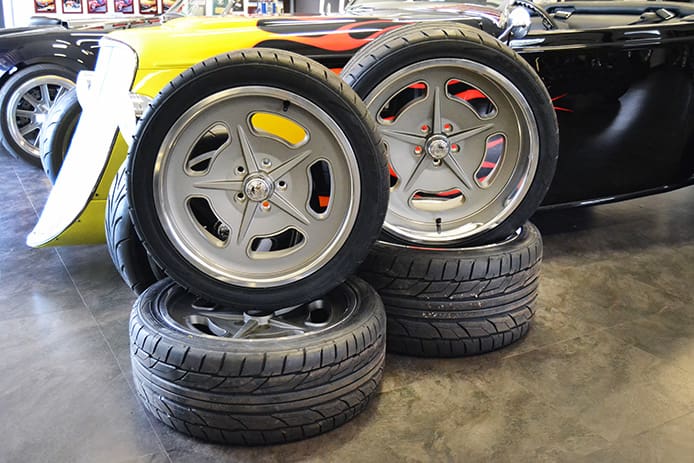 Street rod wheels and tires outlet