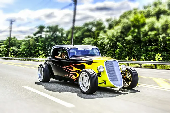 hot-rod-driving