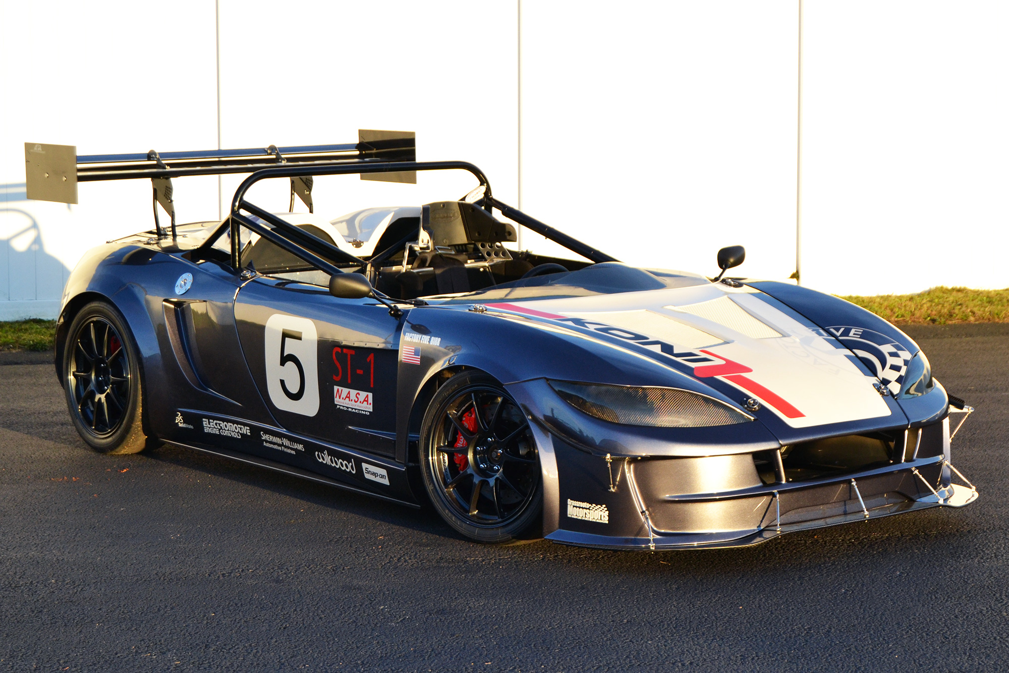 2014 SEMA 818R - Factory Five Racing.